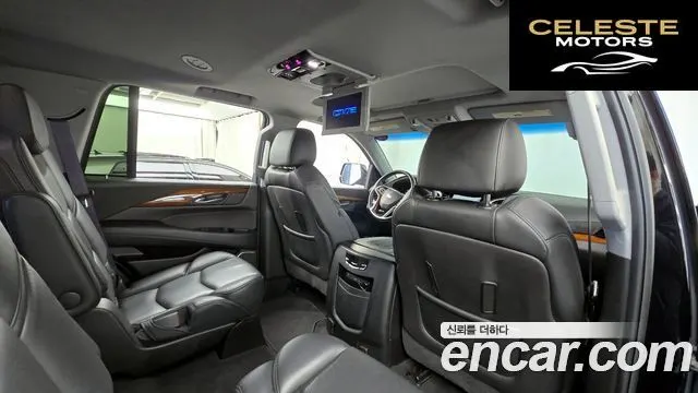 CADILLAC 6.2 2017 — photo 12 sur 20