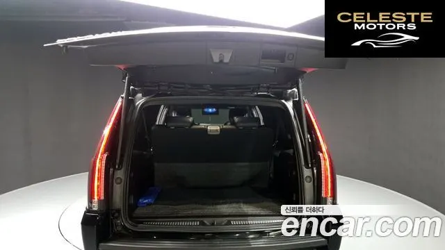 CADILLAC 6.2 ESV 2019 — photo 20 sur 26