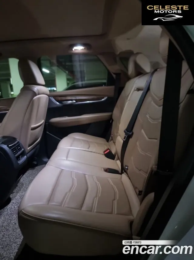 CADILLAC XT5 3.6 Sport AWD 2020 — photo 8 sur 8