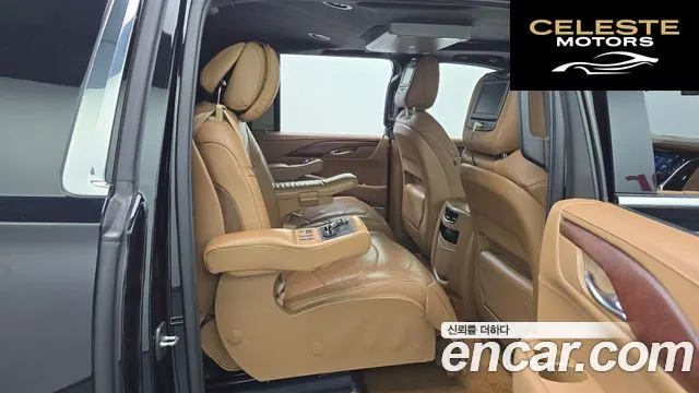 CADILLAC 6.2 ESV 2017 — photo 12 sur 20