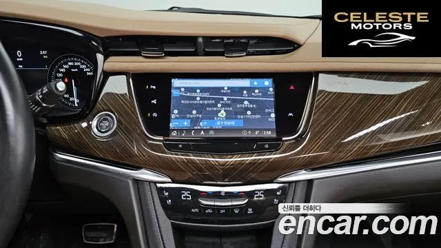 CADILLAC XT6 3.6 Sport 2022 — photo 14 sur 20