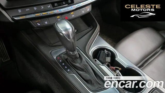 CADILLAC CT4 2.0 Sport 2020 — photo 9 sur 20