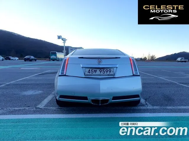 CADILLAC CTS 23.6 Coupé 2011 — photo 2 sur 26