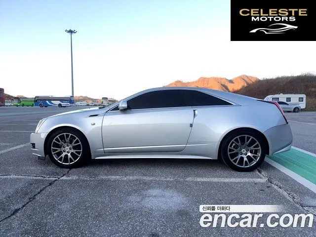 CADILLAC CTS 23.6 Coupé 2011 — photo 4 sur 26