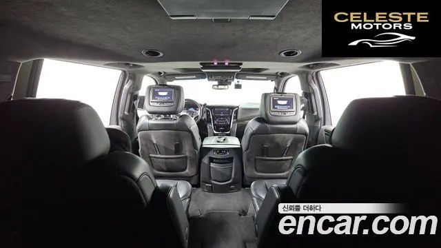 CADILLAC 6.2 ESV 2018 — photo 18 sur 20