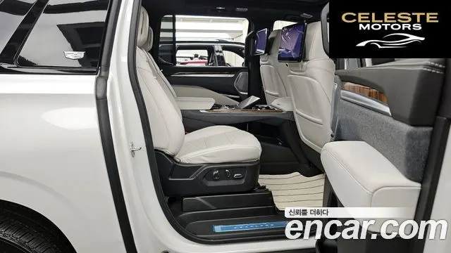 CADILLAC 56.2 ESV 2025 — photo 12 sur 26