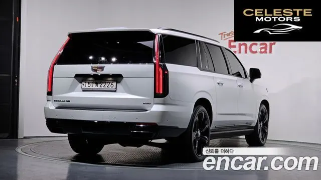 CADILLAC 56.2 ESV 2025 — photo 2 sur 26