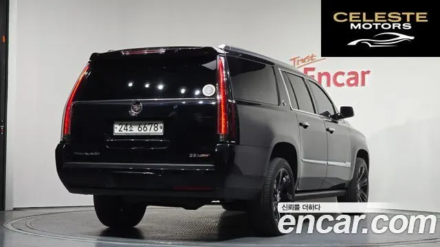 CADILLAC 6.2 ESV 2015 — photo 2 sur 26