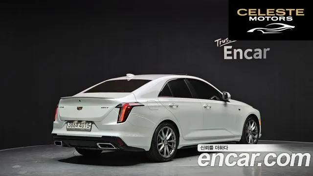 CADILLAC CT4 2.0 Sport 2020 — photo 2 sur 20