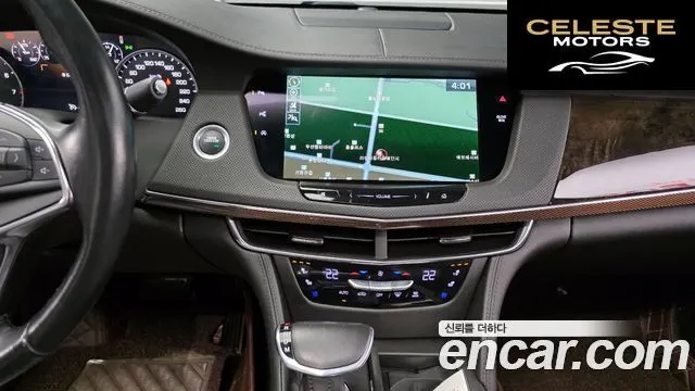CADILLAC CT6 3.6 Premium AWD 2018 — photo 16 sur 20