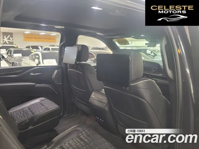 CADILLAC 56.2 ESV 2023 — photo 17 sur 26