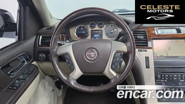 CADILLAC 6.2 2012 — photo 14 sur 20