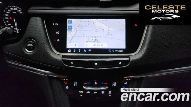 CADILLAC XT5 3.6 Premium Luxury AWD 2020 — photo 14 sur 20
