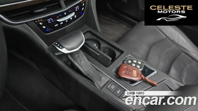 CADILLAC CT6 3.6 Premium AWD 2016 — photo 9 sur 20