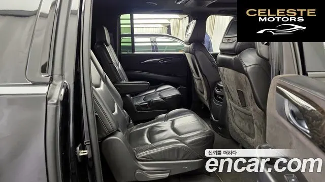 CADILLAC 6.2 ESV 2015 — photo 12 sur 20