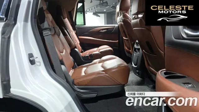 CADILLAC 6.2 2020 — photo 12 sur 20