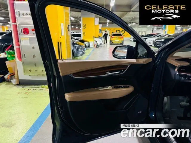 CADILLAC XT5 3.6 AWD 2019 — photo 13 sur 26