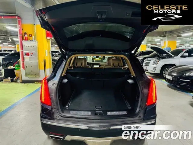 CADILLAC XT5 3.6 AWD 2019 — photo 19 sur 26
