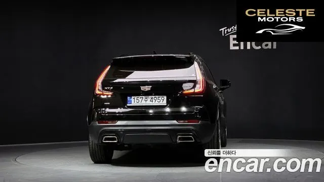 CADILLAC XT4 2.0 Sport AWD 2023 — photo 4 sur 20
