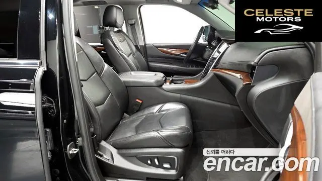 CADILLAC 6.2 2018 — photo 11 sur 20