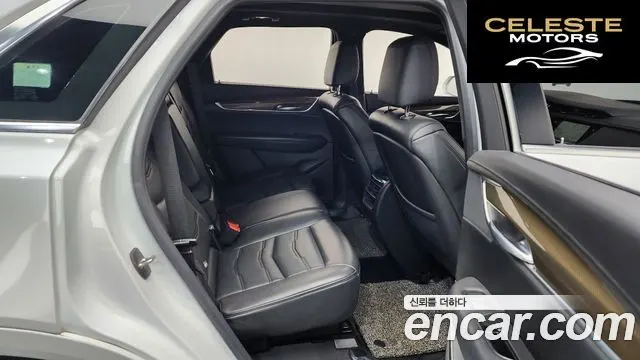 CADILLAC XT5 3.6 AWD 2018 — photo 12 sur 20