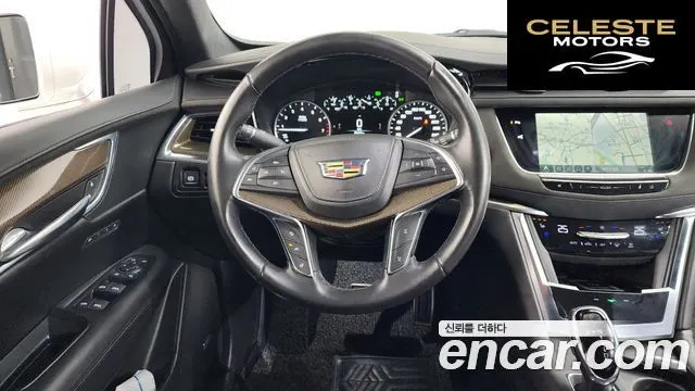 CADILLAC XT5 3.6 AWD 2018 — photo 13 sur 20