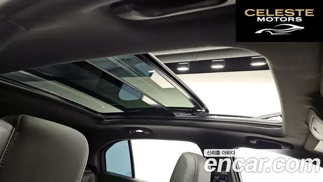CADILLAC XT4 2.0 Sport AWD 2023 — photo 18 sur 20