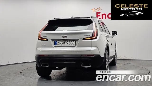 CADILLAC XT4 2.0 Sport AWD 2023 — photo 4 sur 20
