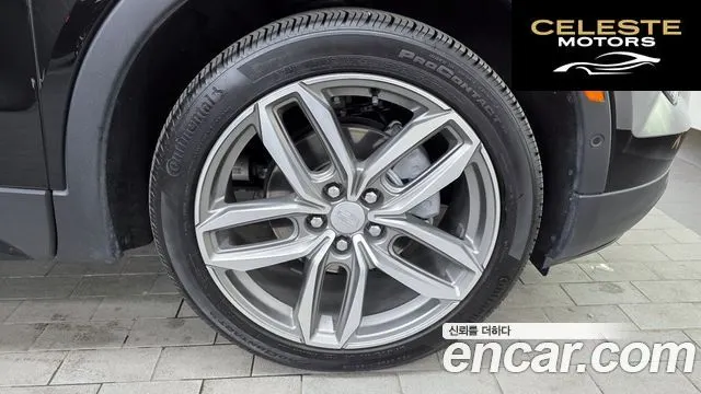CADILLAC XT4 2.0 Sport AWD 2023 — photo 5 sur 20