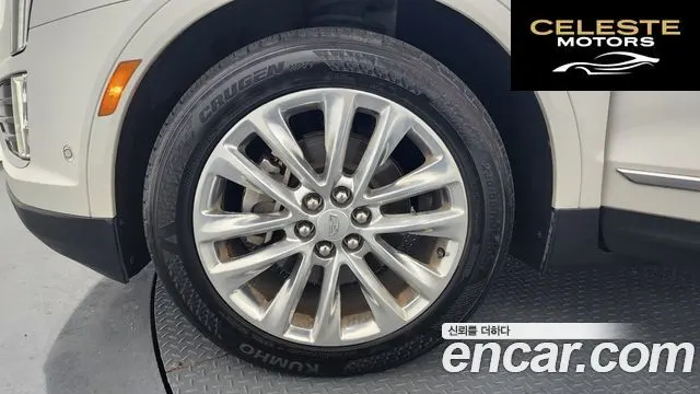 CADILLAC XT5 3.6 AWD 2018 — photo 5 sur 26