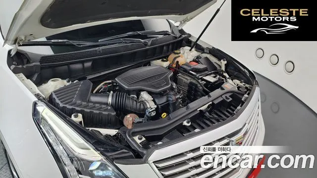 CADILLAC XT5 3.6 AWD 2018 — photo 6 sur 26