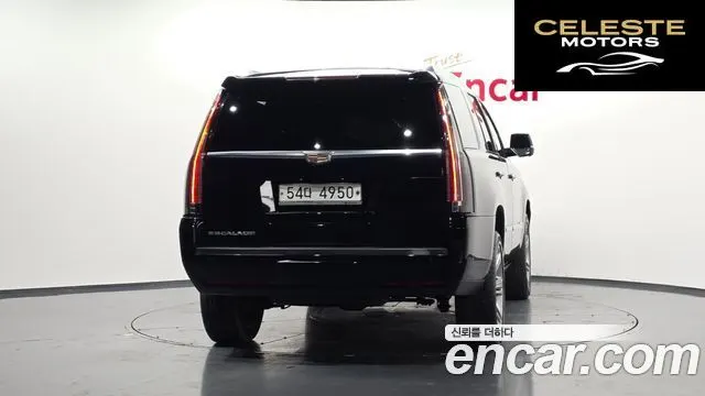 CADILLAC 6.2 2018 — photo 4 sur 20