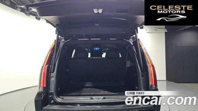CADILLAC 6.2 ESV 2018 — photo 20 sur 26