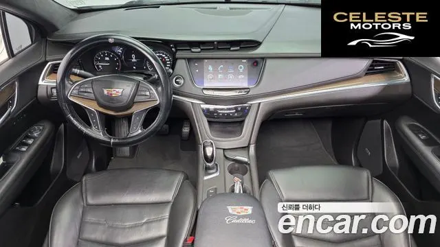 CADILLAC XT5 3.6 AWD 2019 — photo 7 sur 20