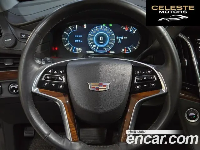 CADILLAC 6.2 2017 — photo 10 sur 26