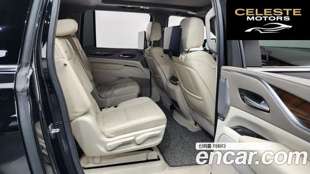 CADILLAC 56.2 ESV 2022 — photo 12 sur 20