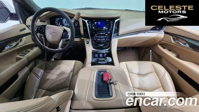 CADILLAC 6.2 2020 — photo 7 sur 20