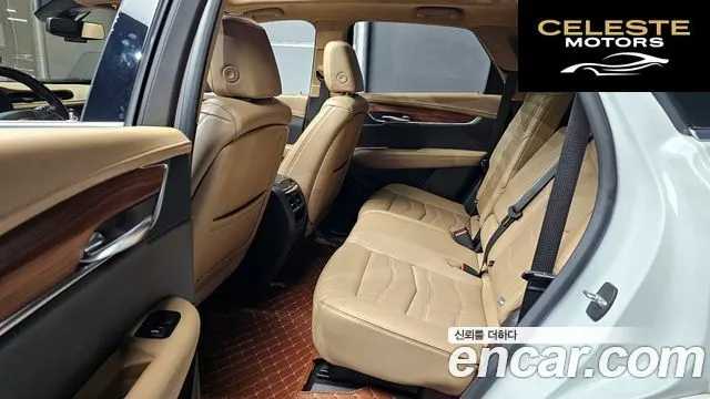 CADILLAC XT5 3.6 AWD 2019 — photo 12 sur 20