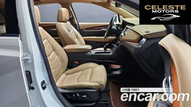 CADILLAC XT5 3.6 AWD 2019 — photo 11 sur 20