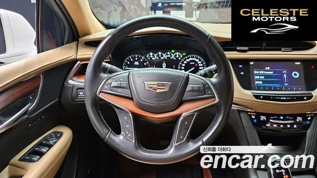 CADILLAC XT5 3.6 AWD 2019 — photo 14 sur 20