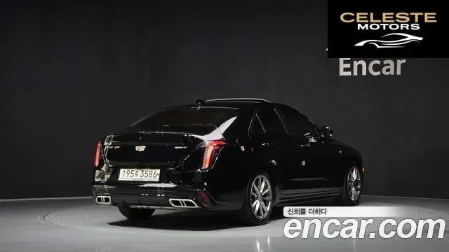 CADILLAC CT4 2.0 Sport 2020 — photo 2 sur 26