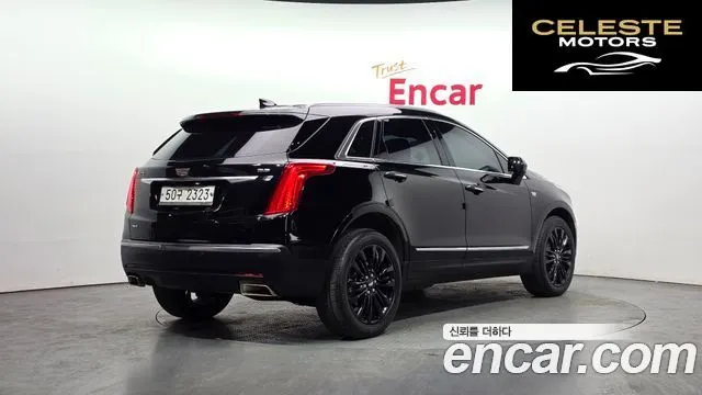 CADILLAC XT5 3.6 Premium Plus AWD 2018 — photo 2 sur 20