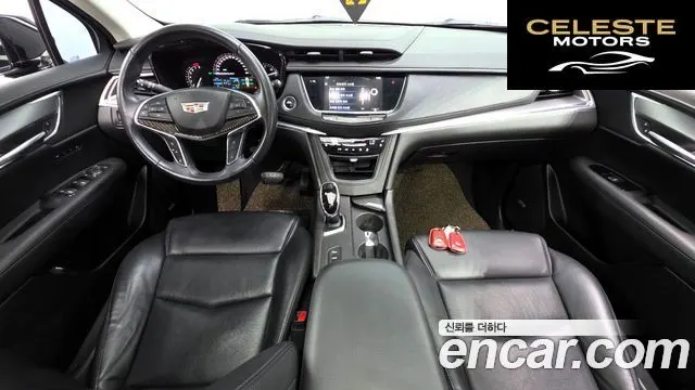 CADILLAC XT5 3.6 Premium Plus AWD 2018 — photo 7 sur 20