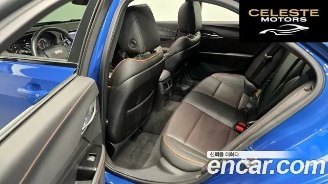 CADILLAC CT4 2.0 Sport 2020 — photo 12 sur 20