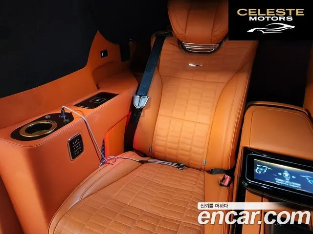 CADILLAC 56.2 ESV 2023 — photo 11 sur 26