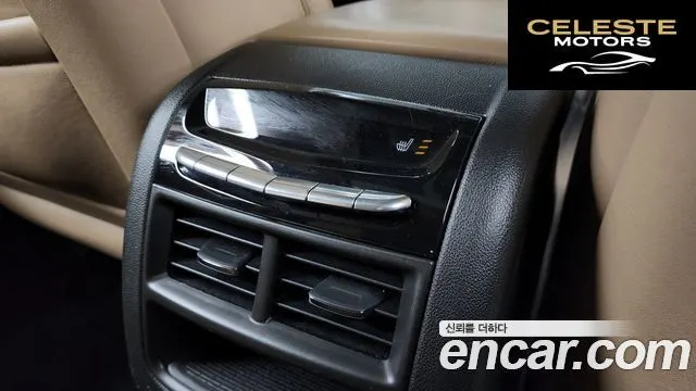 CADILLAC XT5 3.6 AWD 2018 — photo 19 sur 26