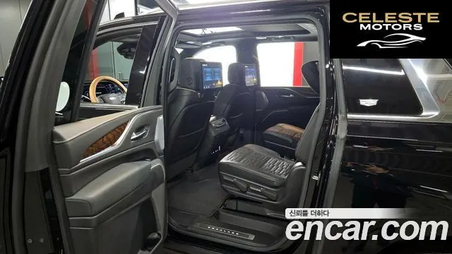 CADILLAC 56.2 ESV 2023 — photo 11 sur 20