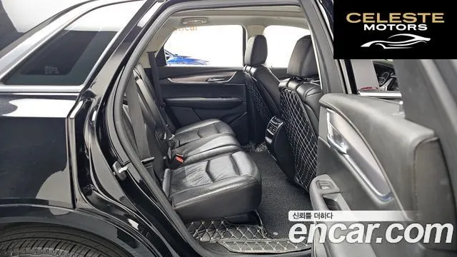 CADILLAC XT5 3.6 Premium AWD 2019 — photo 12 sur 20
