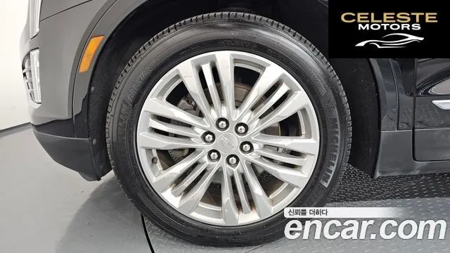 CADILLAC XT5 3.6 Premium AWD 2019 — photo 5 sur 20