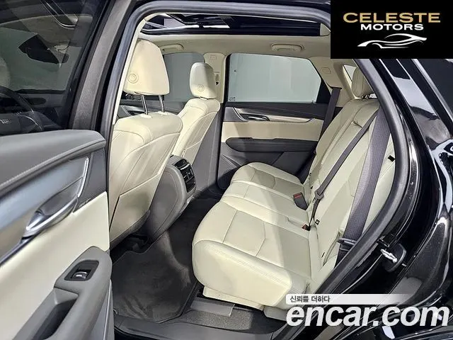 CADILLAC XT5 3.6 Premium Luxury AWD 2023 — photo 10 sur 26